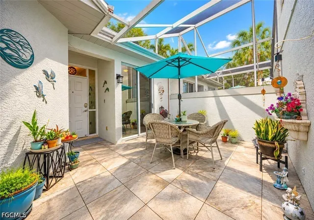 Photo 4 of Townhouse for sale at 9507 Windsor Clb Cir, Fort Myers, FL 33905 | MLS# 2026041061 | Listing updated on 2026-10-06