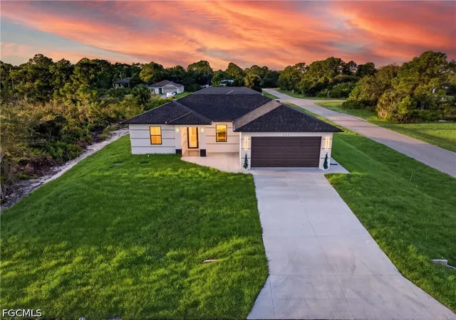 Photo 1 of Single family home for sale at 2621 40th Street W, Lehigh Acres, FL 33971 | MLS# 2026041080 | Listing updated on 2026-09-30