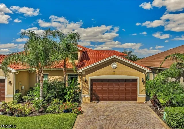 Townhouse for sale at 11892 Lakewood Preserve Pl, Fort Myers, FL 33913 | MLS# 2026041083