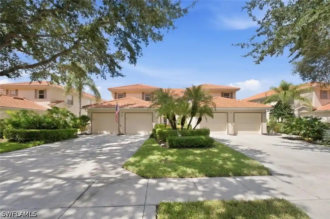 Listing Photo 1 - Condo for sale in 250 Robin Hood Cir located at 250 Robin Hood Cir, Naples, FL 34104 - Unit #201