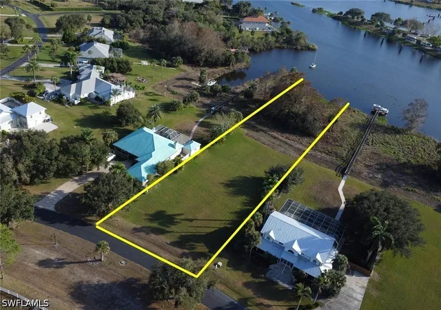 Photo 4 of Land for sale at 16280 Forest Mist Ct, Alva, FL 33920 | MLS# 226035238 | Listing updated on 2026-09-30
