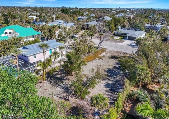 Photo 3 of Land for sale at 651 Donax St, Sanibel, FL 33957 | MLS# 2026041144 | Listing updated on 2026-09-30