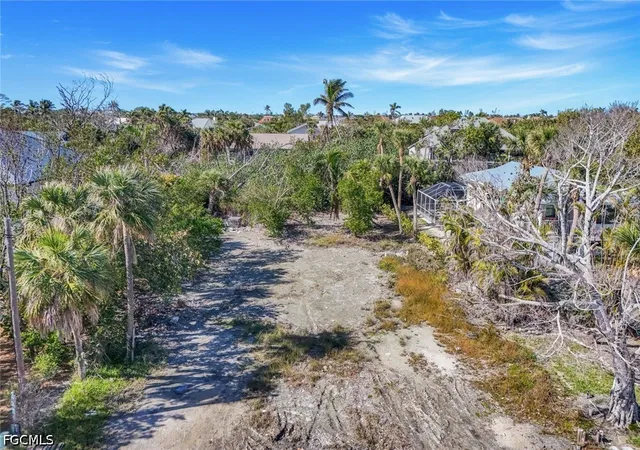 Photo 3 of Land for sale at 651 Donax St, Sanibel, FL 33957 | MLS# 2026041144 | Listing updated on 2026-09-30