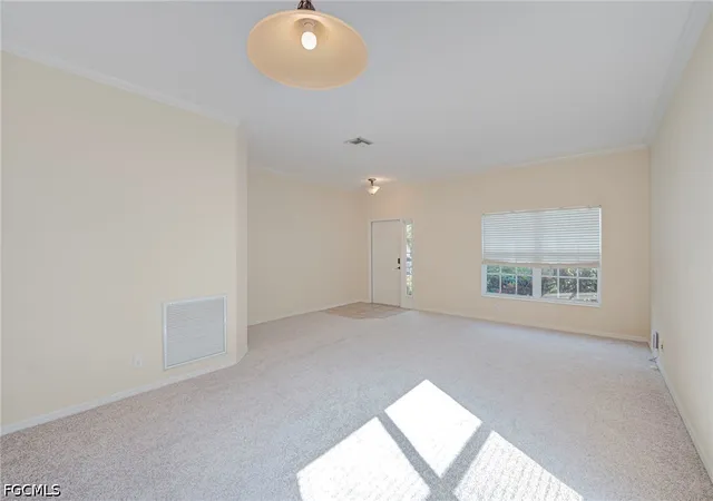 Photo 4 of Single family home for sale at 8960 Falcon Pointe Loop, Fort Myers, FL 33912 | MLS# 2026041151 | Listing updated on 2026-10-08