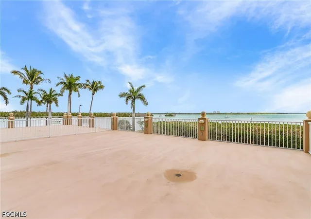 Photo 2 of Condo for sale at 4137 Bay Beach Ln #522, Fort Myers Beach, FL 33931 | MLS# 2026041164 | Listing updated on 2026-10-01