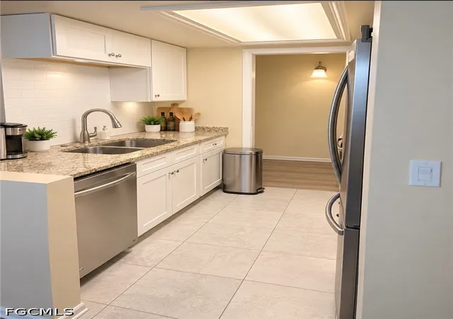 Photo 4 of Condo for sale at E Mall 2366 Dr #409, Fort Myers, FL 33901 | MLS# 2026041170 | Listing updated on 2026-09-30