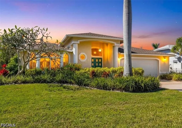 Photo 1 of Single family home for sale at 3906 Se 20th Place, Cape Coral, FL 33904 | MLS# 2026041174 | Listing updated on 2026-10-01