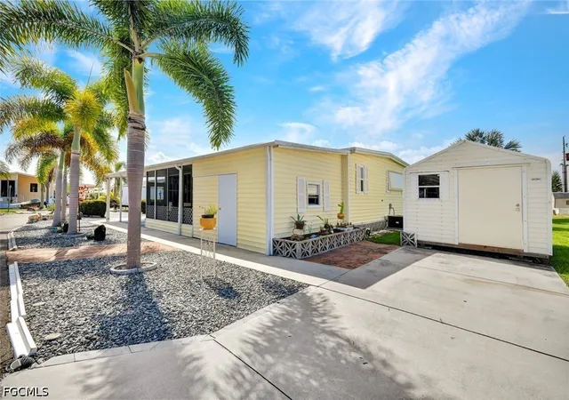 Photo 3 of Manufactured home for sale at 16049 Hibiscus Way, North Fort Myers, FL 33903 | MLS# 2026041200 | Listing updated on 2026-10-01