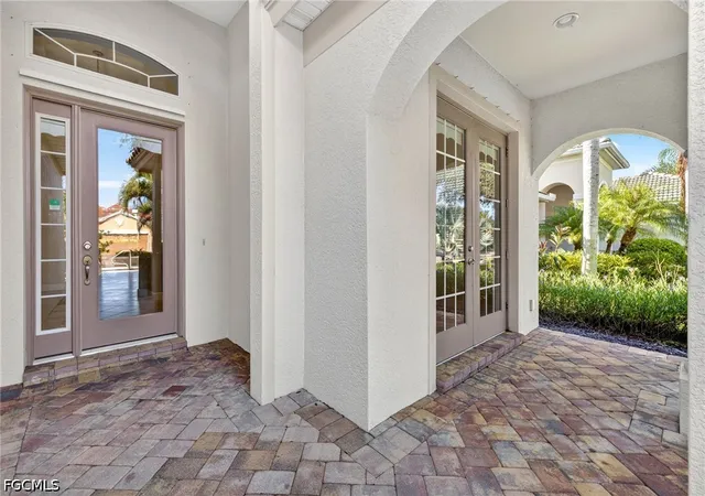 Photo 3 of Single family home for sale at 11107 Laughton Cir, Fort Myers, FL 33913 | MLS# 2026041233 | Listing updated on 2026-10-08