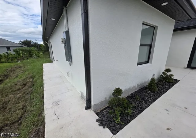 Photo 4 of Single family home for sale at 3810 5th Street SW, Lehigh Acres, FL 33976 | MLS# 2026041289 | Listing updated on 2026-10-01