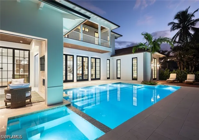 Photo 2 of Mansion for sale at 501 7th Avenue N, Naples, FL 34102 | MLS# 226035032 | Listing updated on 2026-10-07