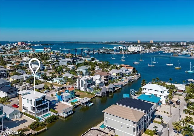 Photo 4 of Single family home for sale at 455 Palermo Cir, Fort Myers Beach, FL 33931 | MLS# 226033084 | Listing updated on 2026-10-03