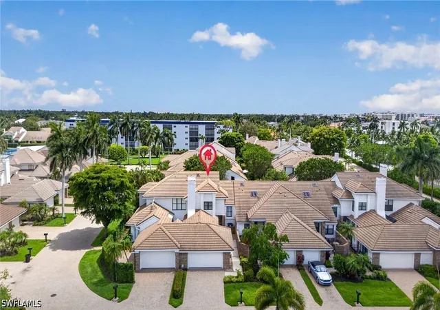 Photo 3 of Townhouse for sale at 4030 Crayton Rd #C2, Naples, FL 34103 | MLS# 226035245 | Listing updated on 2026-10-01