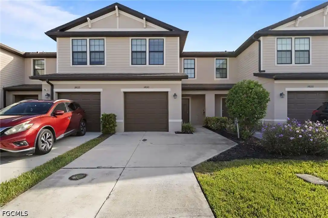 Townhouse for sale at 14010 Oviedo Pl, Fort Myers, FL 33905 | MLS# 2026041329