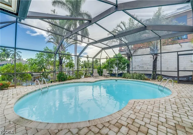 Photo 3 of Single family home for sale at 1709 Se 44th Street, Cape Coral, FL 33904 | MLS# 2026041358 | Listing updated on 2026-10-07