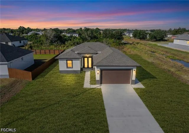 Photo 2 of Single family home for sale at 4700 Dora Ave S, Lehigh Acres, FL 33976 | MLS# 2026041385 | Listing updated on 2026-10-01
