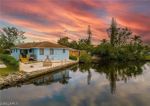 Photo 1 of Single family home for sale at 507 14th Street N, Naples, FL 34102 | MLS# 226026779 | Listing updated on 2026-10-01