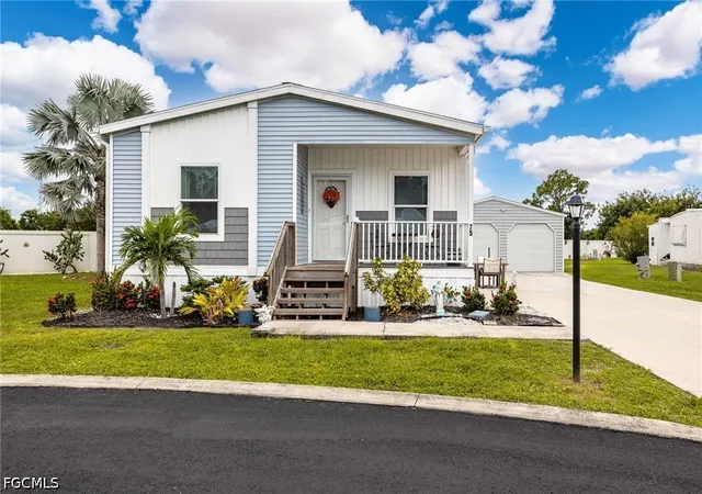 Photo 1 of Manufactured home for sale at 75 Sanders Ct, North Fort Myers, FL 33903 | MLS# 2026041421 | Listing updated on 2026-10-03