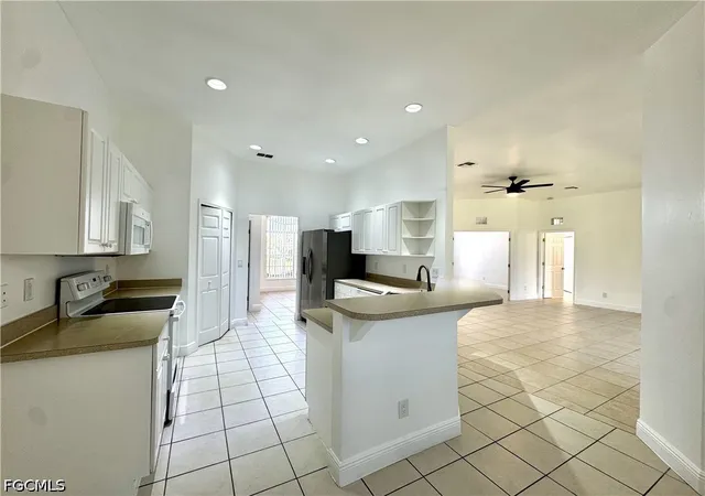 Photo 4 of Single family home for sale at 2244 SW 27th Terrace, Cape Coral, FL 33914 | MLS# 2026041445 | Listing updated on 2026-10-07
