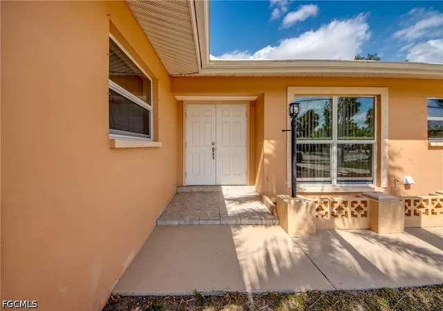Photo 3 of Single family home for sale at 4156 Country Clb Blvd Se, Cape Coral, FL 33904 | MLS# 2026041459 | Listing updated on 2026-10-05