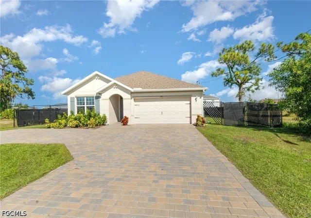 Photo 3 of Single family home for sale at 1413 Sw Trafalgar Pkwy, Cape Coral, FL 33991 | MLS# 2026041477 | Listing updated on 2026-10-01