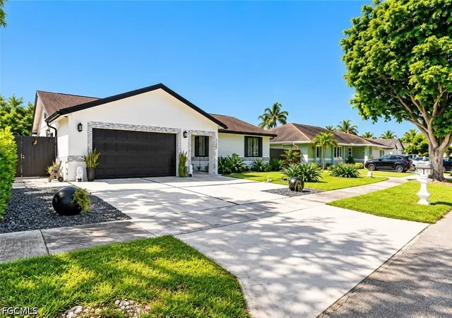 Photo 2 of Single family home for sale at 16580 Sw 299th Terrace, Homestead, FL 33033 | MLS# 2026041491 | Listing updated on 2026-10-07