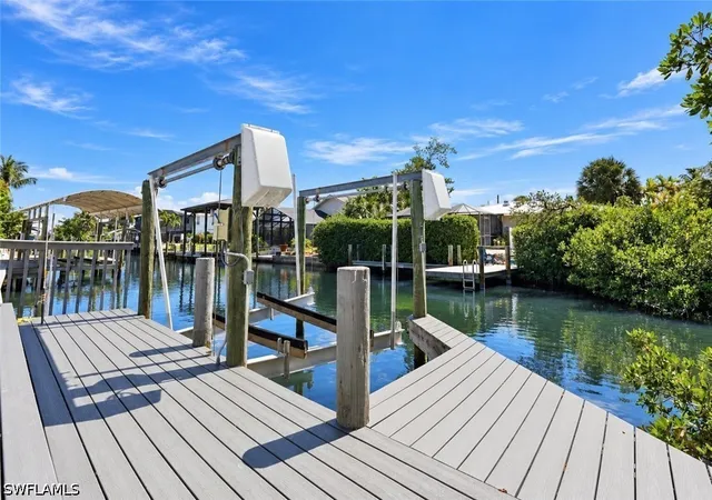 Photo 3 of Single family home for sale at 310 Madison Ct, Fort Myers Beach, FL 33931 | MLS# 226034473 | Listing updated on 2026-10-05