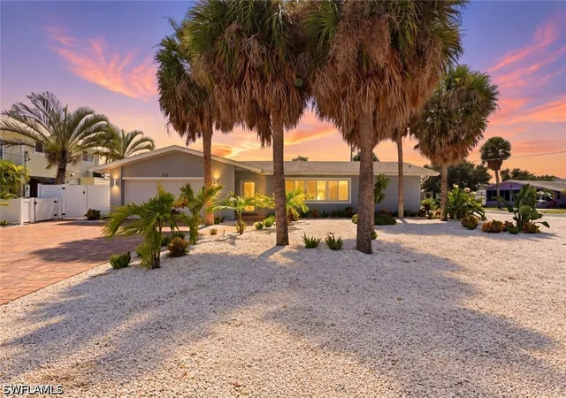 Photo 4 of Single family home for sale at 310 Madison Ct, Fort Myers Beach, FL 33931 | MLS# 226034473 | Listing updated on 2026-10-05