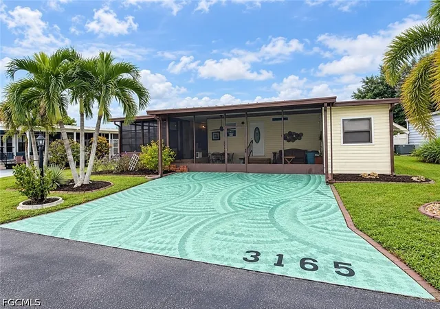 Photo 1 of Manufactured home for sale at 3165 Bunny Run Dr, North Fort Myers, FL 33917 | MLS# 2026041513 | Listing updated on 2026-10-02