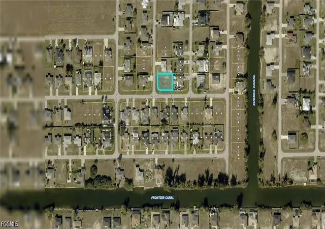 Photo 2 of Sale Pending at 2021 Ne 4th Place, Cape Coral, FL 33909 | MLS# 2026041517 | Listing updated on 2026-10-08