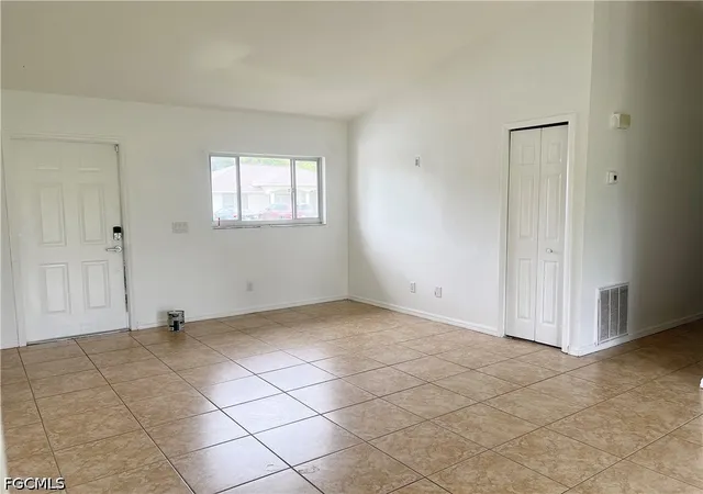 Photo 2 of Sale Pending at 1121 Gifford Ave S, Lehigh Acres, FL 33936 | MLS# 2026041526 | Listing updated on 2026-10-06