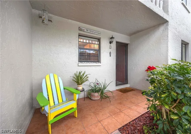 Listing Photo 4 - Condo for sale in building located at 9395 Pennsylvania Ave, Bonita Springs, FL 34135 - Unit #3