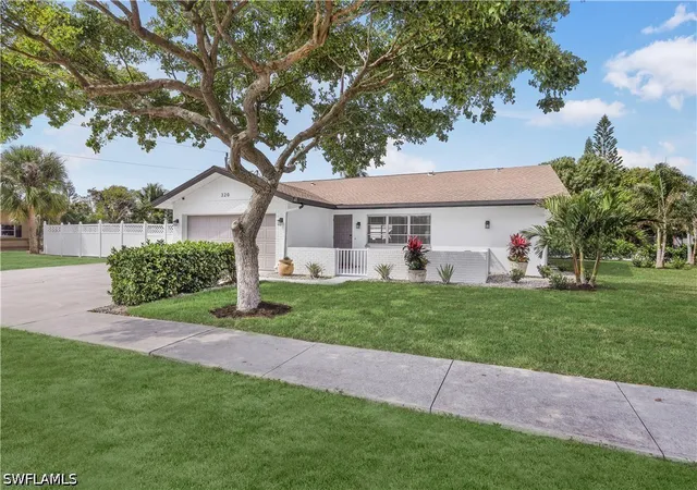 Single family home for sale at 320 Marco Lake Dr, Marco Island, FL 34145 | MLS# 226035632 | Listing updated on 2026-10-02