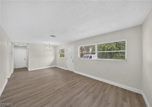 Photo 1 of House for sale at 1512/1514 Oak Dr, Fort Myers, FL 33907 | MLS# 2026041590 | Listing updated on 2026-10-03