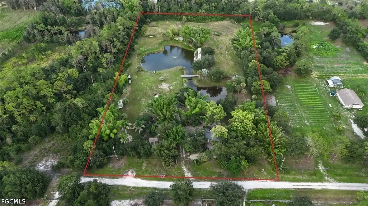 Manufactured home for sale at 10871 Shirley Ln, North Fort Myers, FL 33917 | MLS# 2026041626