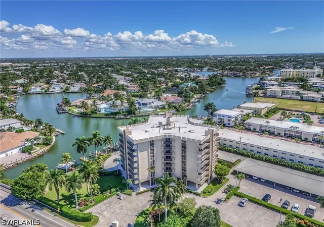 Photo 2 of Condo for sale at 2150 Gulf Shore Blvd N #703, Naples, FL 34102 | MLS# 226035140 | Listing updated on 2026-10-02