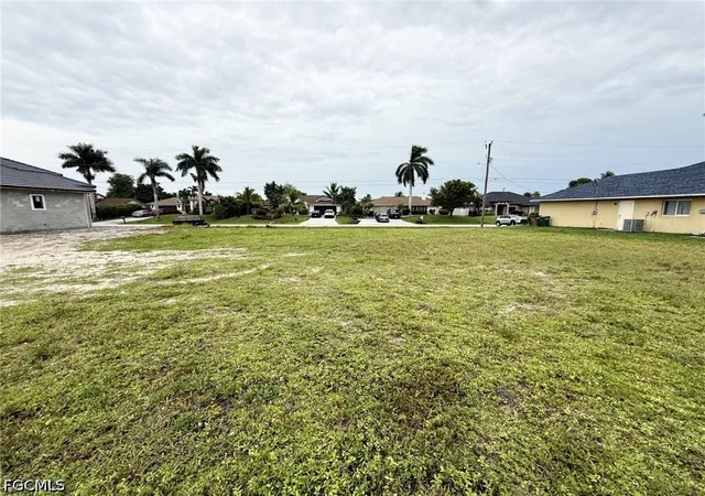 Photo 3 of Land for sale at 919 Sw 28th Terrace, Cape Coral, FL 33914 | MLS# 2026041645 | Listing updated on 2026-10-02