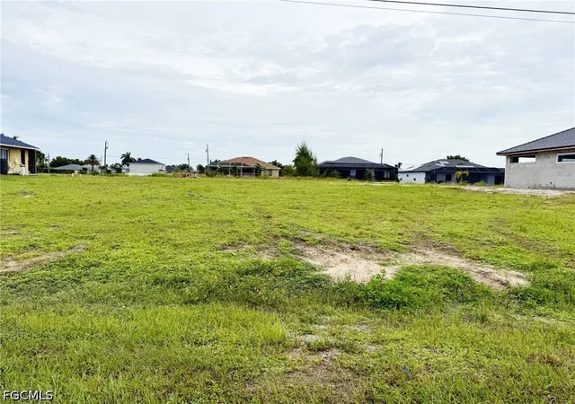 Photo 3 of Land for sale at 919 SW 28th Terrace, Cape Coral, FL 33914 | MLS# 2026041645 | Listing updated on 2026-10-02