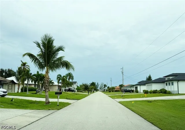 Photo 4 of Land for sale at 919 SW 28th Terrace, Cape Coral, FL 33914 | MLS# 2026041645 | Listing updated on 2026-10-02