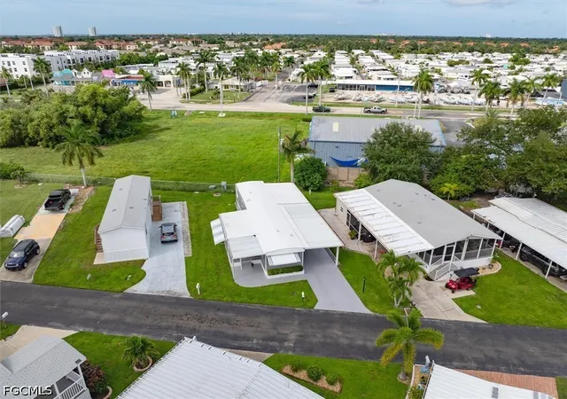 Photo 4 of Manufactured home for sale at 160 Adrienne Dr, Fort Myers, FL 33908 | MLS# 2026041670 | Listing updated on 2026-10-08