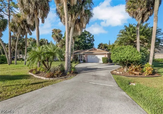 Photo 1 of Single family home for sale at 2339 Westwood Rd, North Fort Myers, FL 33917 | MLS# 2026041696 | Listing updated on 2026-10-30