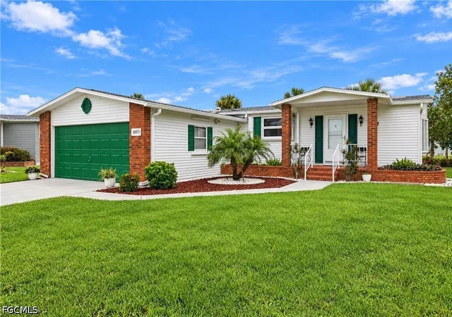 Photo 3 of Manufactured home for sale at 10071 Broken Woods Ct S, North Fort Myers, FL 33903 | MLS# 2026041701 | Listing updated on 2026-10-08