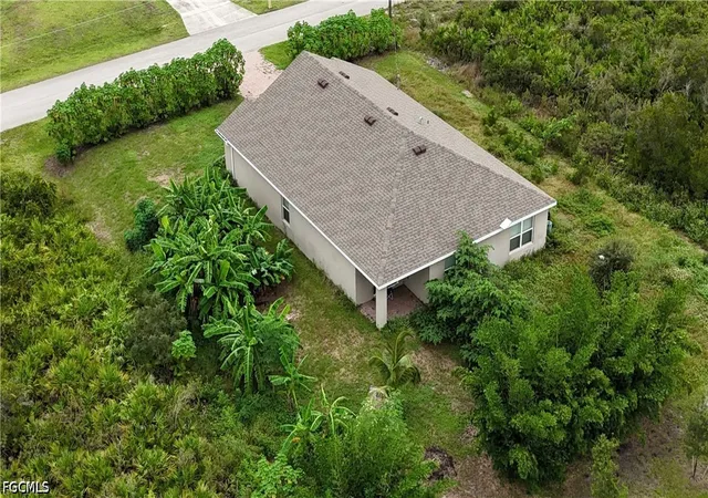 Photo 4 of Single family home for sale at 6011 Joan Ave N, Lehigh Acres, FL 33971 | MLS# 2026041710 | Listing updated on 2026-10-07