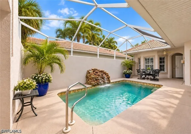Photo 2 of Single family home for sale at 104 Glen Eagle Cir, Naples, FL 34104 | MLS# 226035420 | Listing updated on 2026-10-06