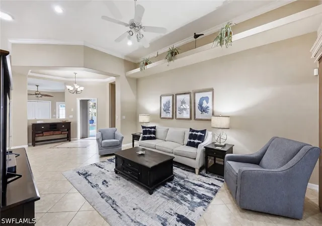 Photo 3 of Single family home for sale at 104 Glen Eagle Cir, Naples, FL 34104 | MLS# 226035420 | Listing updated on 2026-10-06