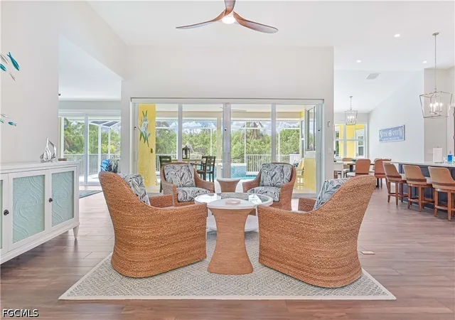 Photo 3 of Single family home for sale at 335 Cowry Ct, Sanibel, FL 33957 | MLS# 2026041758 | Listing updated on 2026-10-07