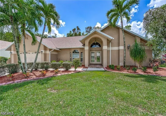 Single family home for sale at 6975 Highland Park Cir, Fort Myers, FL 33966 | MLS# 2026041760
