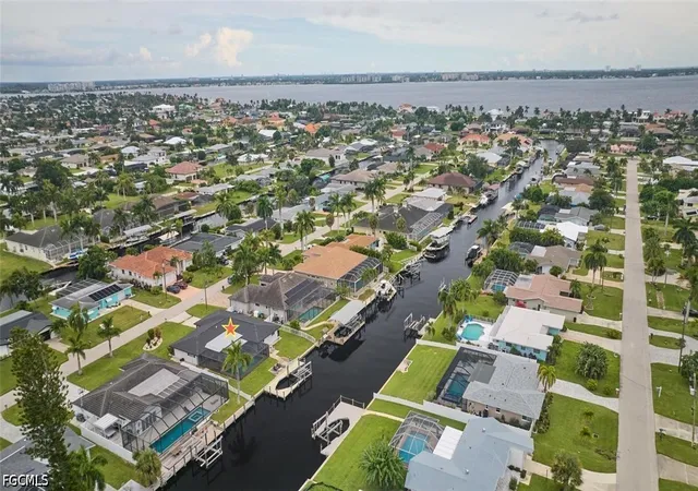 Photo 2 of Single family home for sale at 5310 Cortez Ct, Cape Coral, FL 33904 | MLS# 2026041796 | Listing updated on 2026-10-07