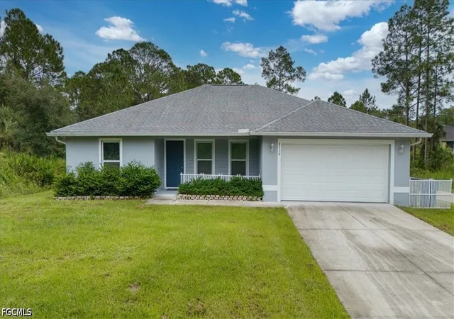 Photo 1 of Sale Pending at 2116 Scott Ave, Alva, FL 33920 | MLS# 2026041807 | Listing updated on 2026-10-08