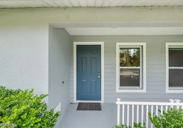 Photo 4 of Sale Pending at 2116 Scott Ave, Alva, FL 33920 | MLS# 2026041807 | Listing updated on 2026-10-08